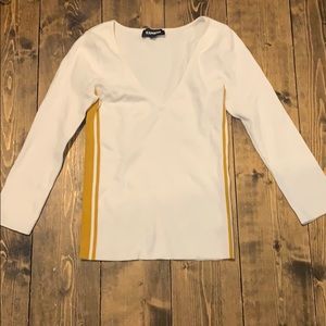 express 3/4 arm length top